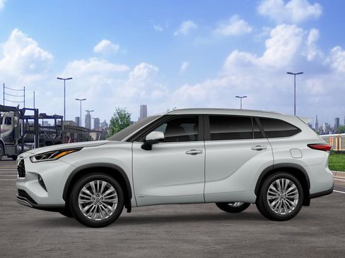New 2026 Toyota Highlander Platinum image 39