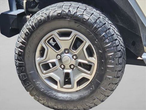 Used 2018 Jeep Wrangler Unlimited Sport S AWD/4WD image 7