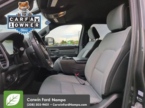 Used 2022 RAM 1500 Big Horn AWD/4WD image 23