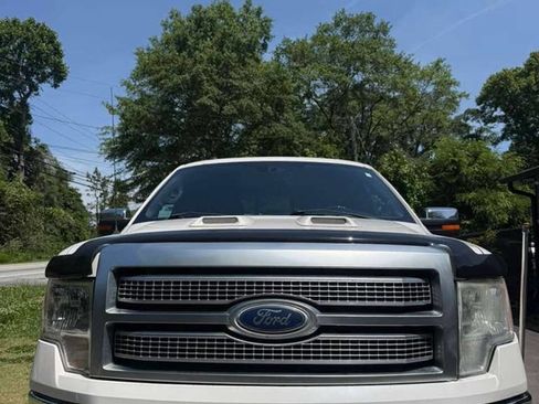 Used 2011 Ford F150 Platinum w/ Max Trailer Tow Pkg AWD/4WD image 9