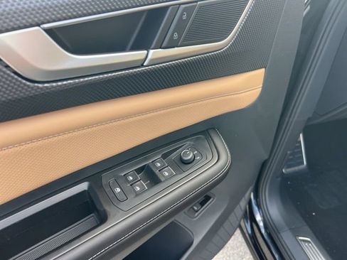 New 2026 Volkswagen Atlas Cross Sport SEL R-Line image 23