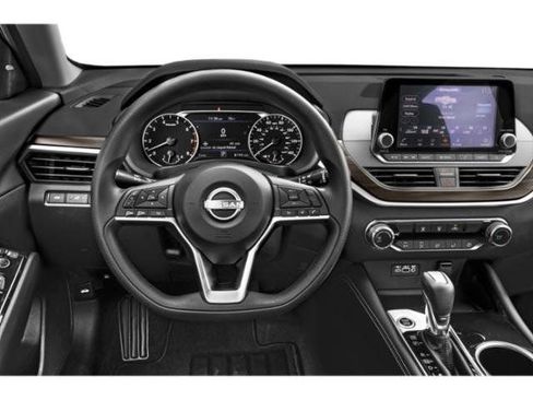 Certified 2024 Nissan Altima 2.5 SV FWD image 10