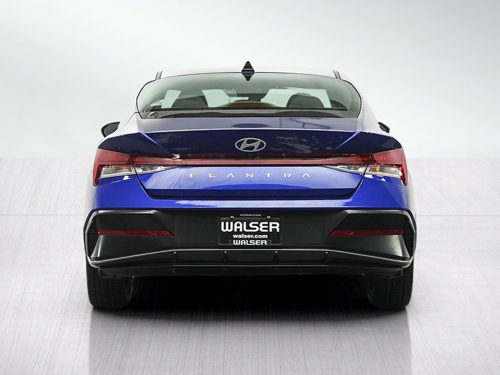 Used 2025 Hyundai Elantra SEL FWD image 4