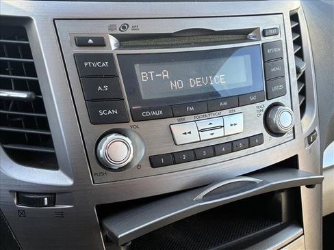 Used 2013 Subaru Legacy 2.5i Premium w/ All-Weather Pkg image 14