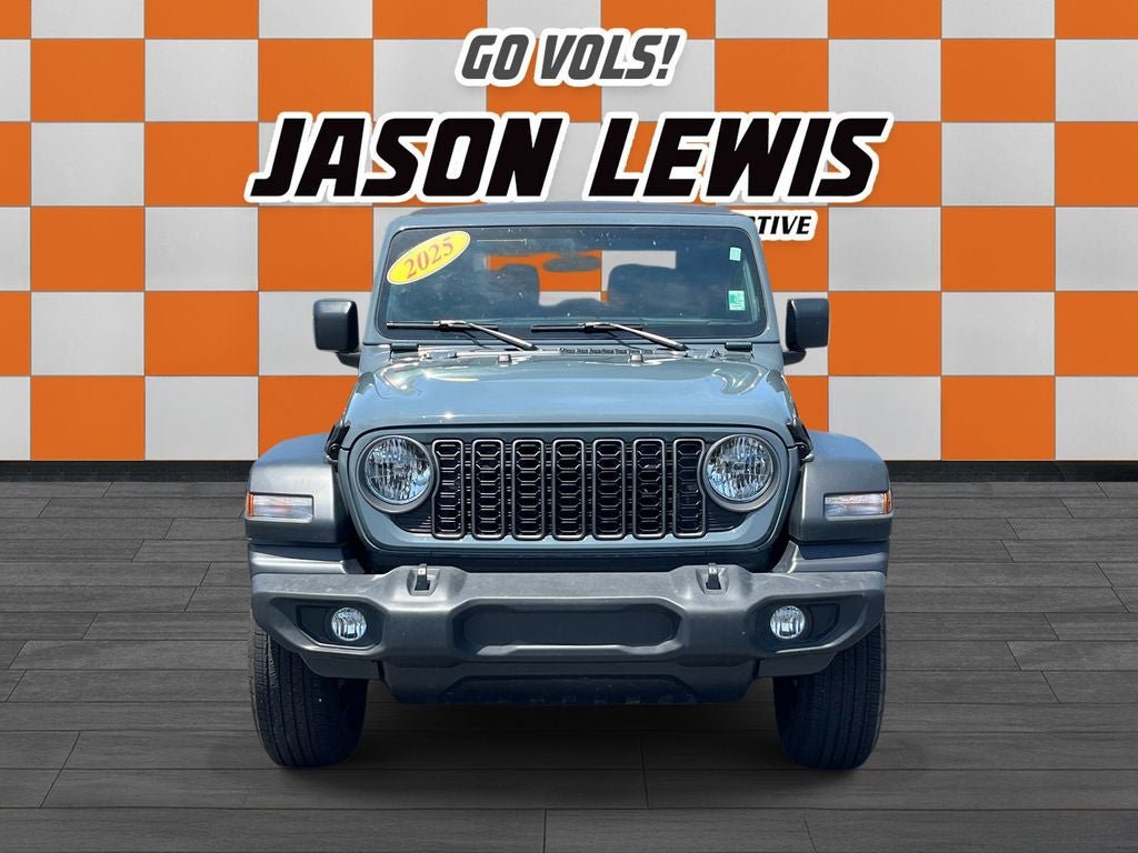 Used 2025 Jeep Wrangler Sport AWD/4WD image 8