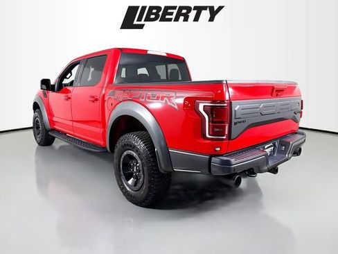 Certified 2018 Ford F150 Raptor w/ Equipment Group 802A Luxury image 5