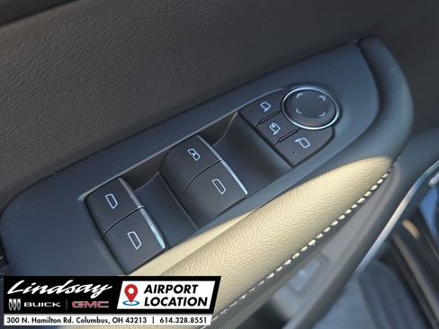 Used 2025 Buick Enclave Sport Touring w/ Power Package image 25