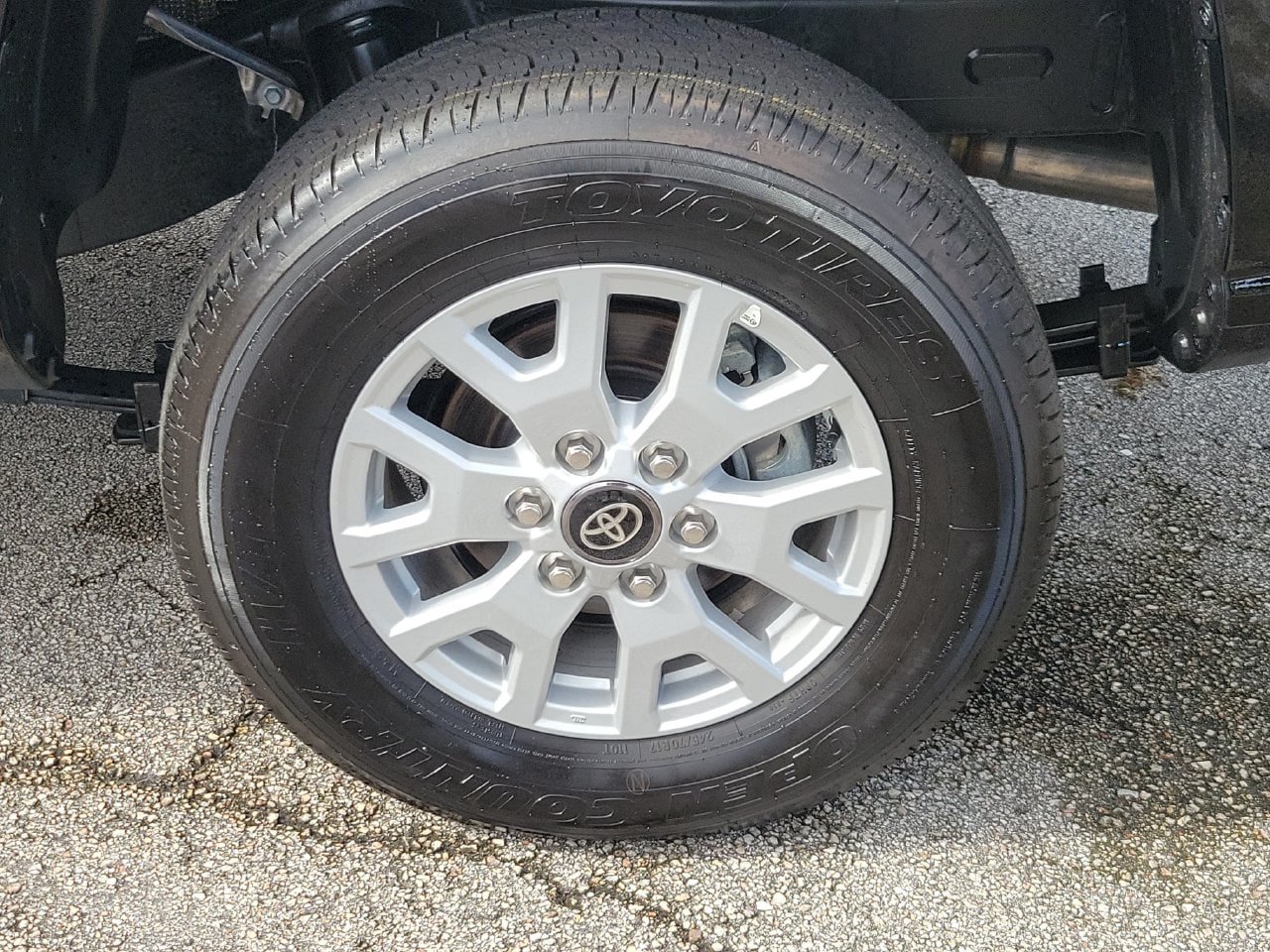 Used 2026 Toyota Tacoma SR RWD image 5