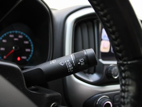 Used 2018 Chevrolet Colorado ZR2 image 20