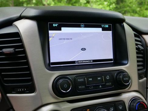 Used 2020 GMC Yukon Denali AWD/4WD image 9