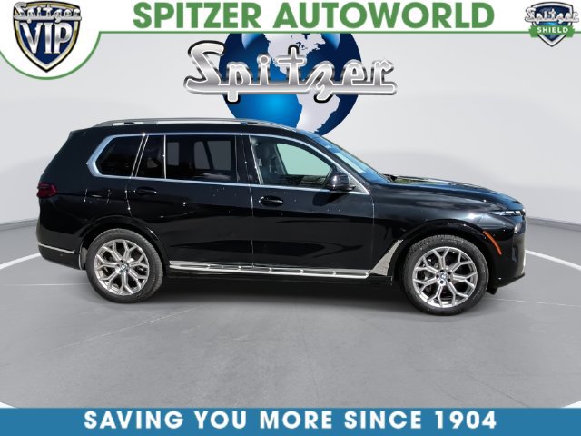 Used 2025 BMW X7 xDrive40i AWD/4WD image 17
