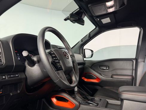 Used 2024 Nissan Frontier Pro-X w/ Technology Package RWD image 20