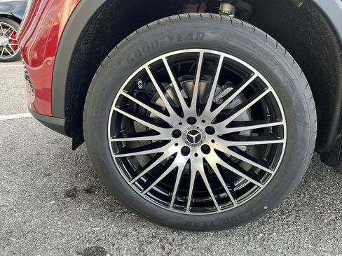 New 2026 Mercedes-Benz GLC 300 image 11