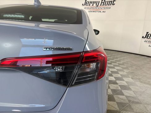 Used 2024 Honda Civic Touring image 33