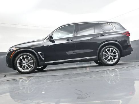 Used 2024 BMW X5 xDrive40i w/ Premium Package AWD/4WD image 37