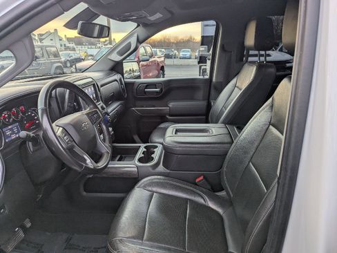 Used 2020 Chevrolet Silverado 1500 LTZ w/ LTZ Convenience Package image 27