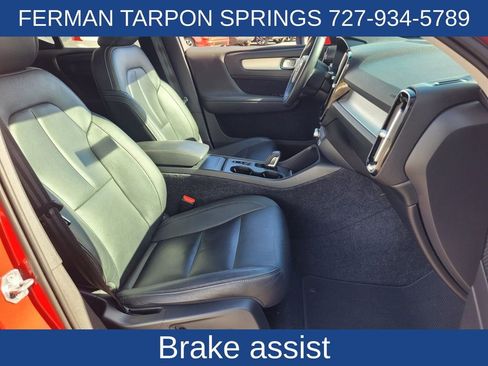 Used 2019 Volvo XC40 T5 Momentum image 20