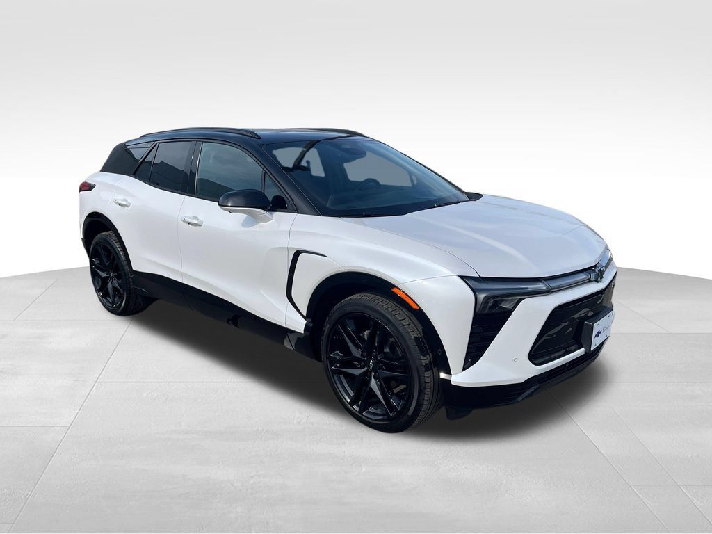 New 2025 Chevrolet Blazer EV RS w/ Super Cruise Package AWD/4WD image 7