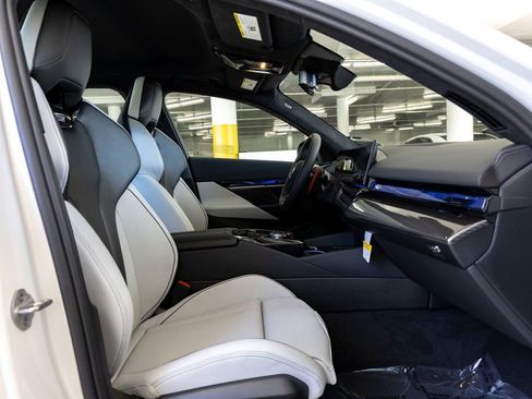 New 2026 BMW M5 w/ Carbon Package image 36