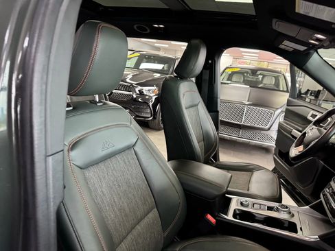 Used 2022 Ford Explorer Timberline image 12