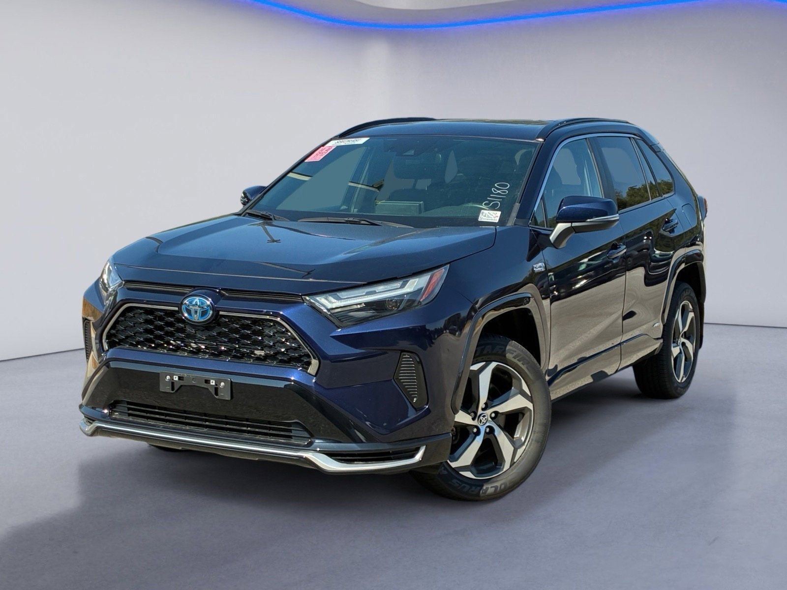 Used 2024 Toyota RAV4 SE w/ Weather & Moonroof Package AWD/4WD image 2