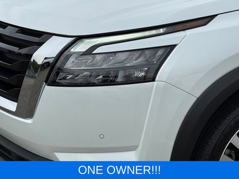 Used 2025 Nissan Pathfinder Platinum AWD/4WD image 15