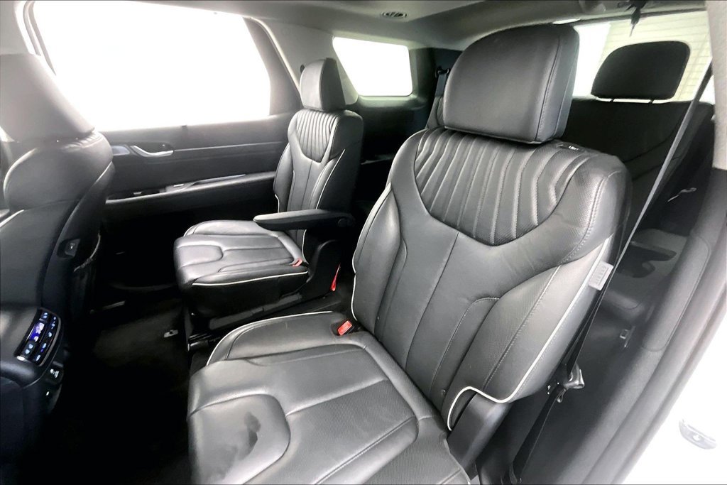 Used 2024 Hyundai Palisade Limited AWD/4WD image 27