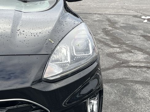 Used 2021 Ford Escape SEL w/ SEL Stealth AWD Package image 11