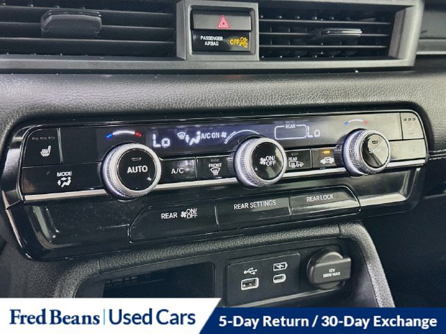 Used 2023 Honda Pilot Touring image 22