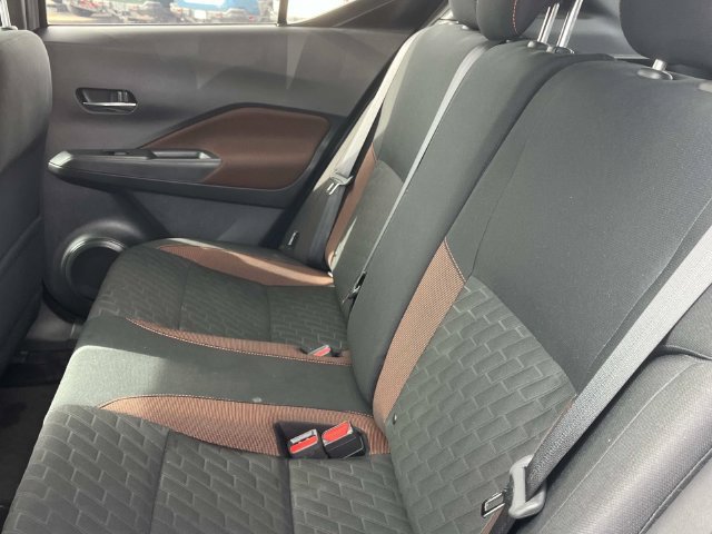 Used 2024 Nissan Kicks SR FWD image 20