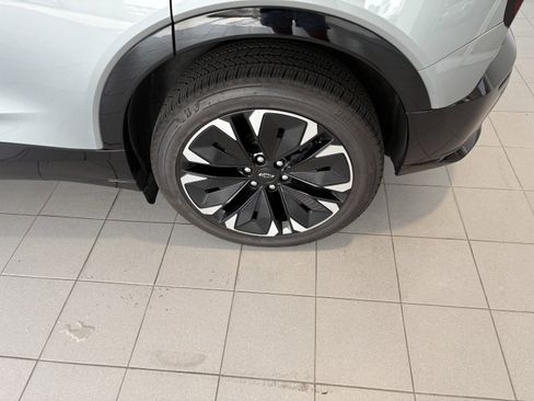 Used 2025 Chevrolet Blazer EV RS image 6