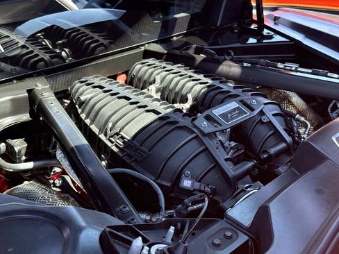 Used 2023 Chevrolet Corvette Z06 RWD image 13
