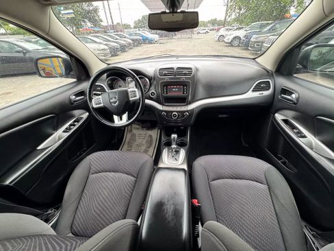 Used 2017 Dodge Journey SXT w/ Premium Group image 12