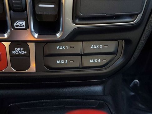 New 2026 Jeep Wrangler Unlimited Sport image 31