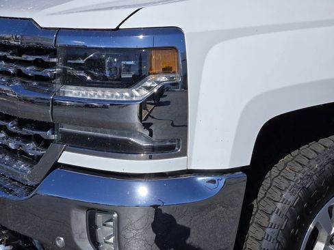 Used 2018 Chevrolet Silverado 1500 LTZ w/ Sport Package image 5