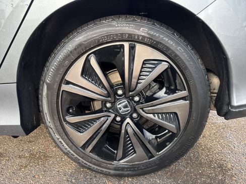 Used 2019 Honda Civic EX image 10