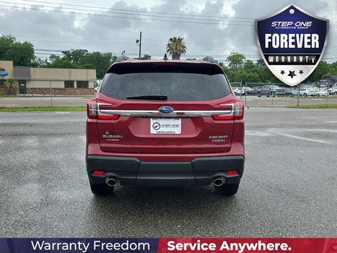 Used 2025 Subaru Ascent Touring AWD/4WD image 6