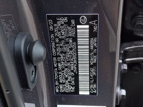 Used 2024 Lexus UX 250h AWD w/ Premium Package image 27