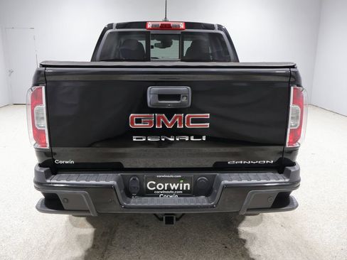 Used 2022 GMC Canyon Denali w/ Denali Black Edition Package AWD/4WD image 3