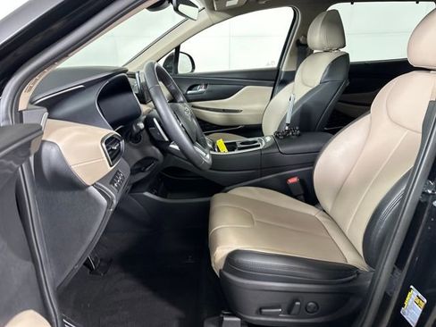 Used 2023 Hyundai Santa Fe SEL w/ Premium Package image 11