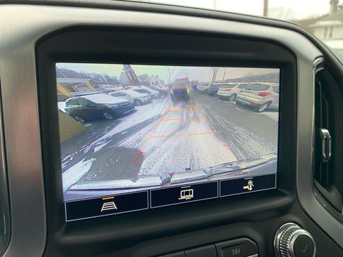 Used 2021 GMC Sierra 1500 Elevation w/ Preferred Package image 22