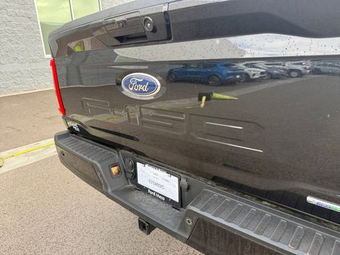 Used 2022 Ford F150 Lariat w/ Equipment Group 502A High image 28