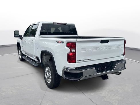 Used 2025 Chevrolet Silverado 2500 LT w/ Convenience Package AWD/4WD image 8