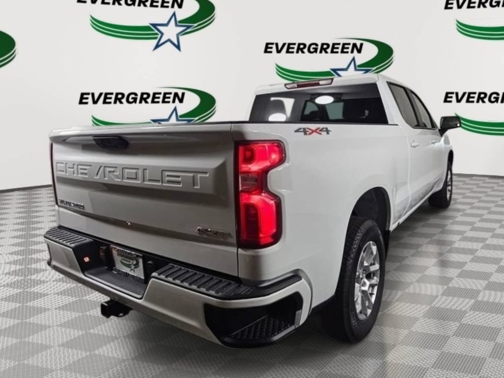 Used 2025 Chevrolet Silverado 1500 RST AWD/4WD image 5