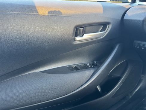 Certified 2021 Toyota Corolla LE w/ Carpet Mat Package (TMS) image 29