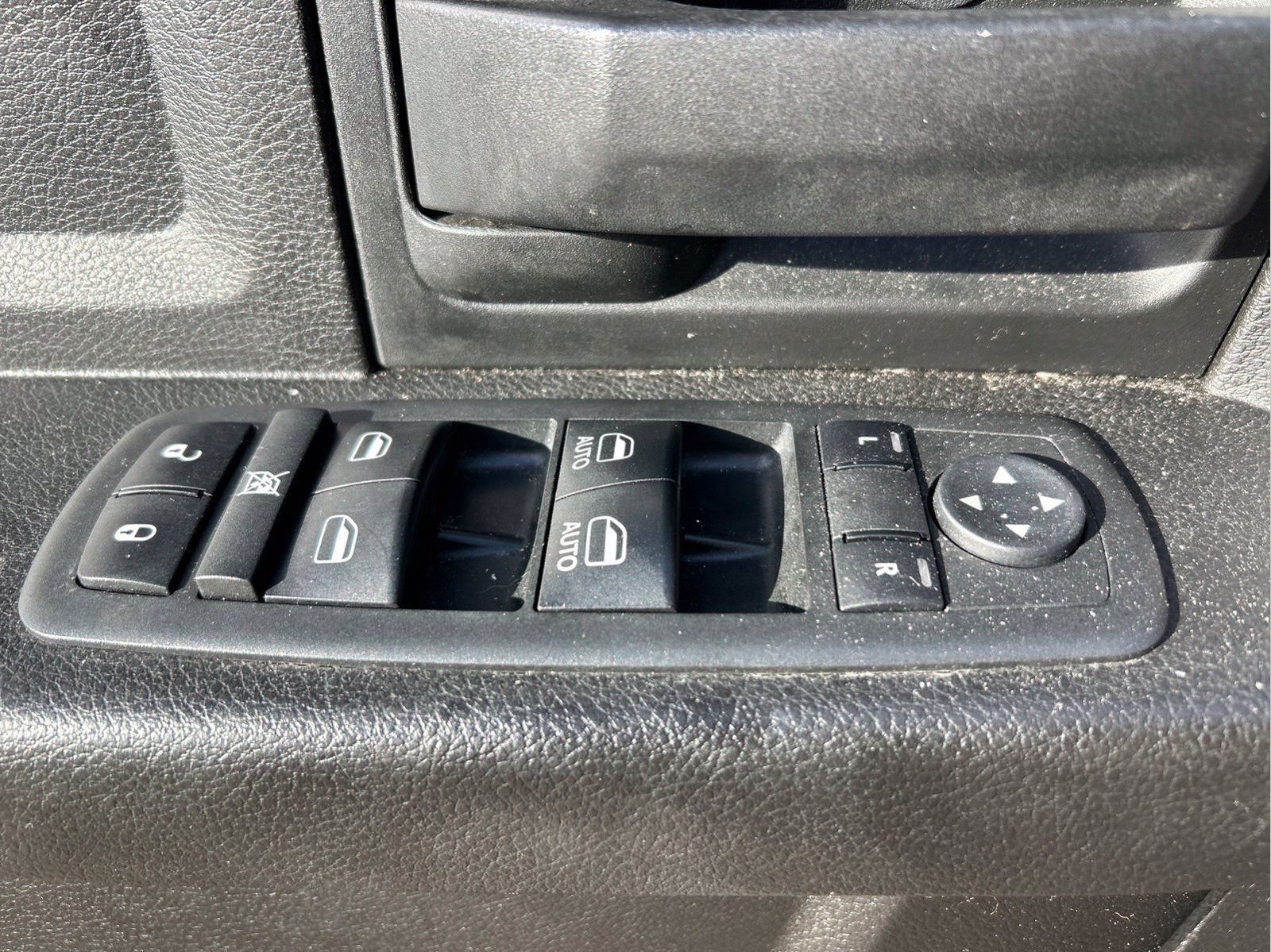 Certified 2019 RAM 1500 Express w/ Express Value Package RWD image 20