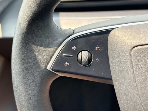 Used 2025 Tesla Model 3 Long Range RWD image 22
