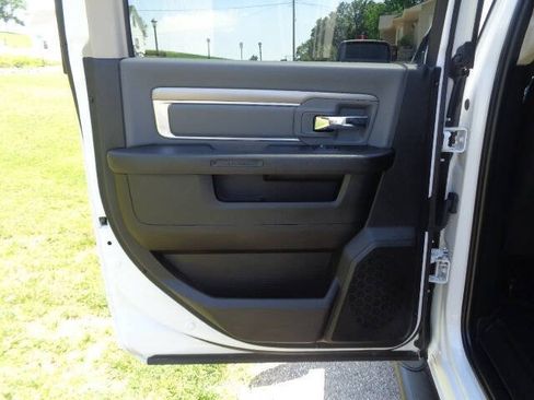 Used 2022 RAM 1500 Classic SLT w/ Electronics Group AWD/4WD image 22