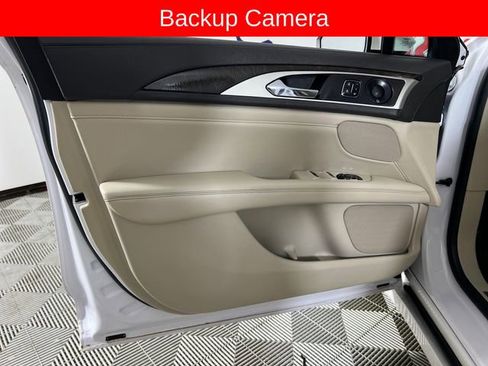 Used 2019 Lincoln MKZ Reserve image 12