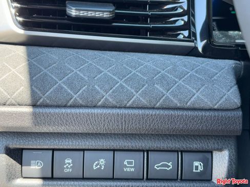 Certified 2026 Toyota Camry XLE w/ Premium Plus Package image 31